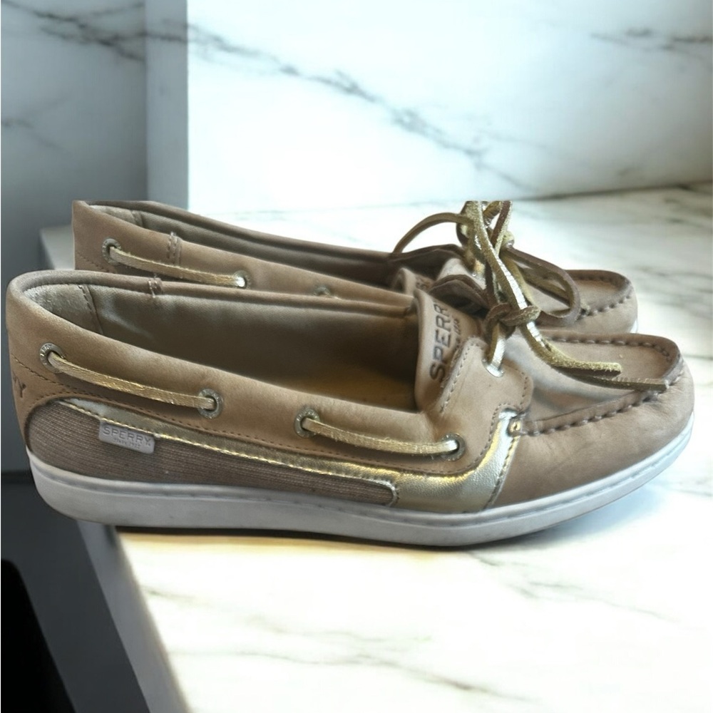 Sperry Women's Beige and Gold Loafers